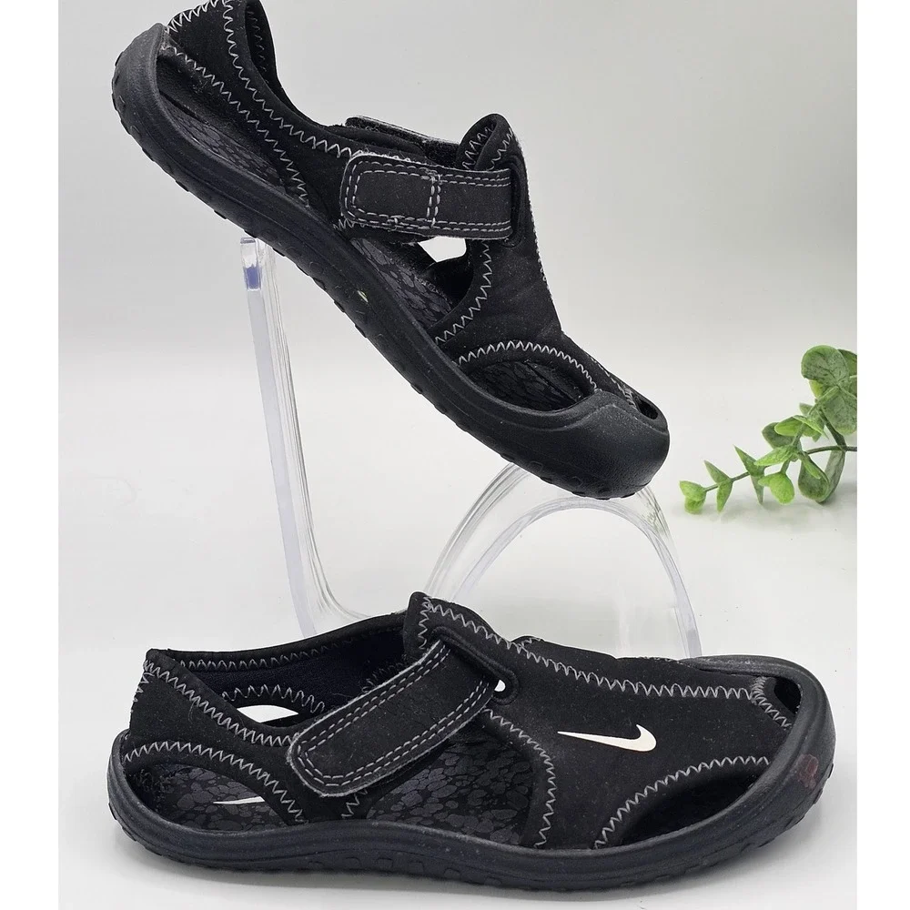 Nike color black